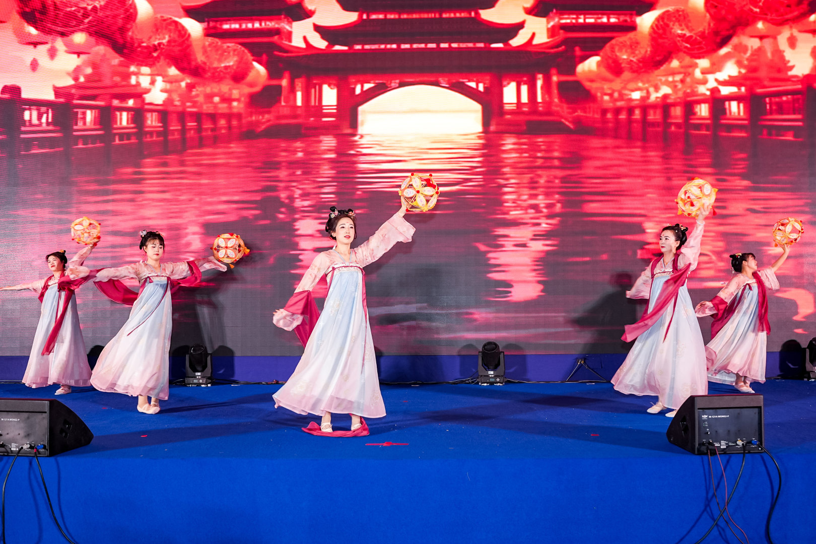 DSC06158-opq4361724117